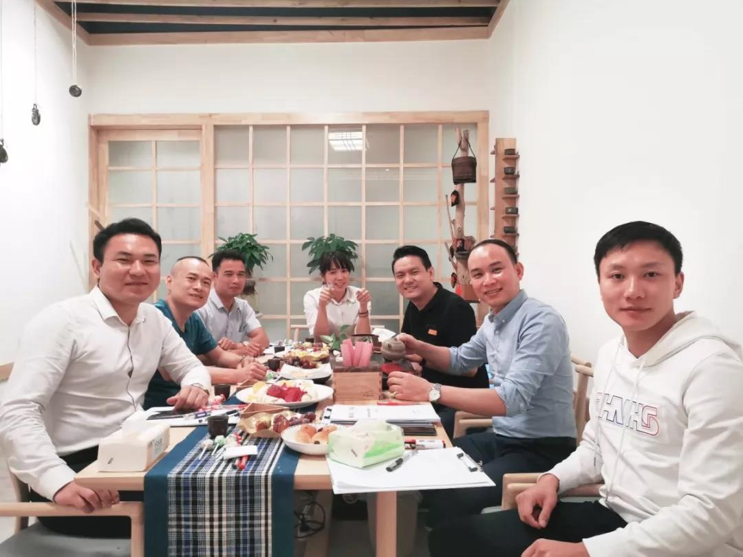 工程、材料中心管理層“裸心會(huì)”丨茶短情長，一場來自心靈的對話！